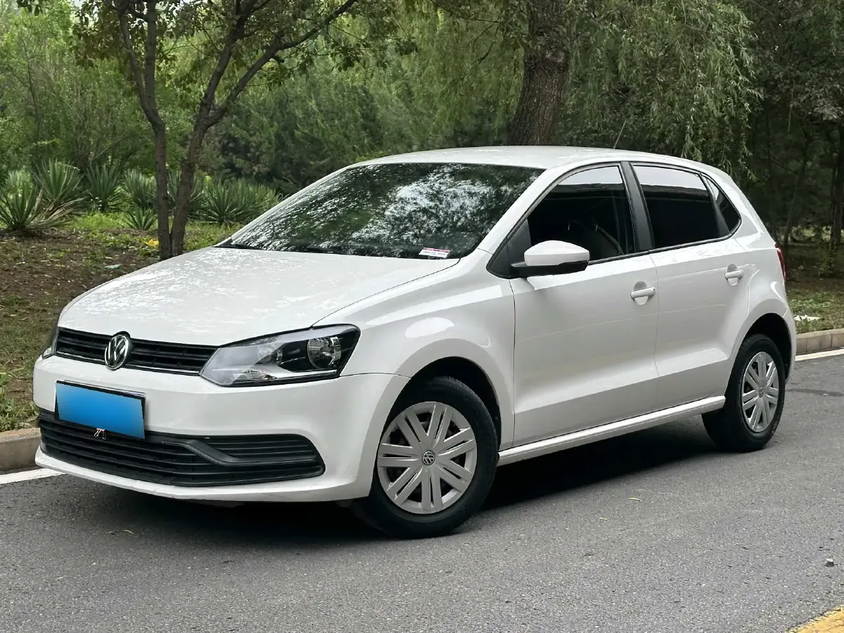 2018 Volkswagen Polo 1.5L 110HP L4 6AT