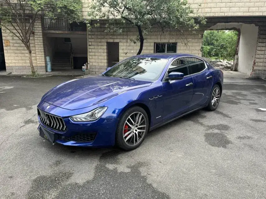 2018 Maserati Ghibli 3.0T 350HP V6 8AT