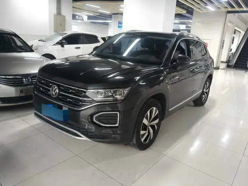 2021 Volkswagen Tayron 2.0T 186HP L4 7DCT