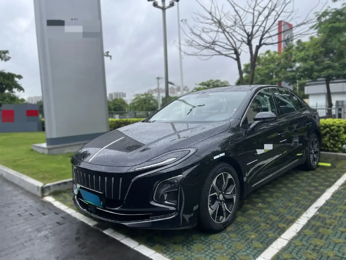 2023 HongQi E-QM5 BEV 54KWH