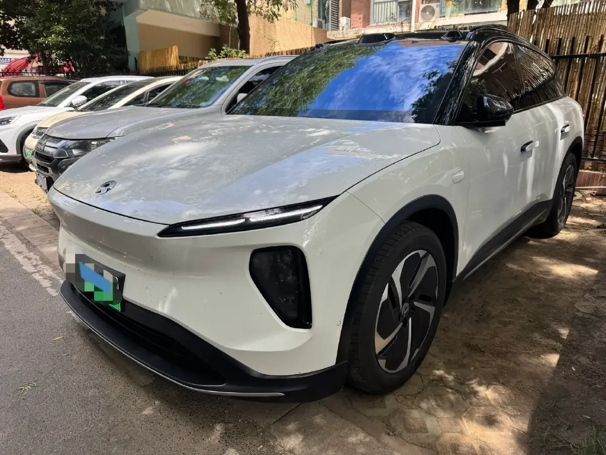 2023 NIO ES6 BEV 75KWH
