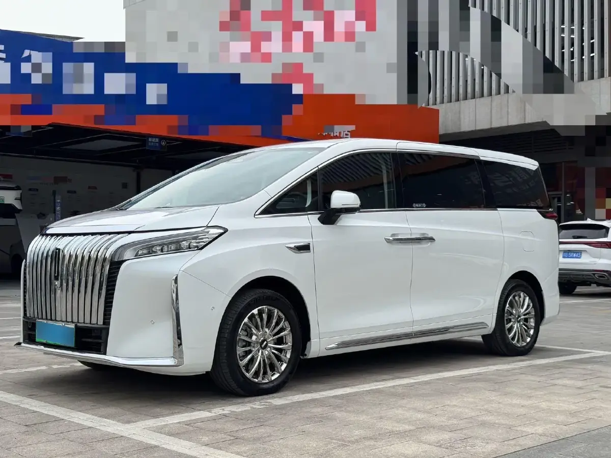 2024 HongQi HQ9 2.0T 163HP L4 1DHT PHEV 20.14KWH