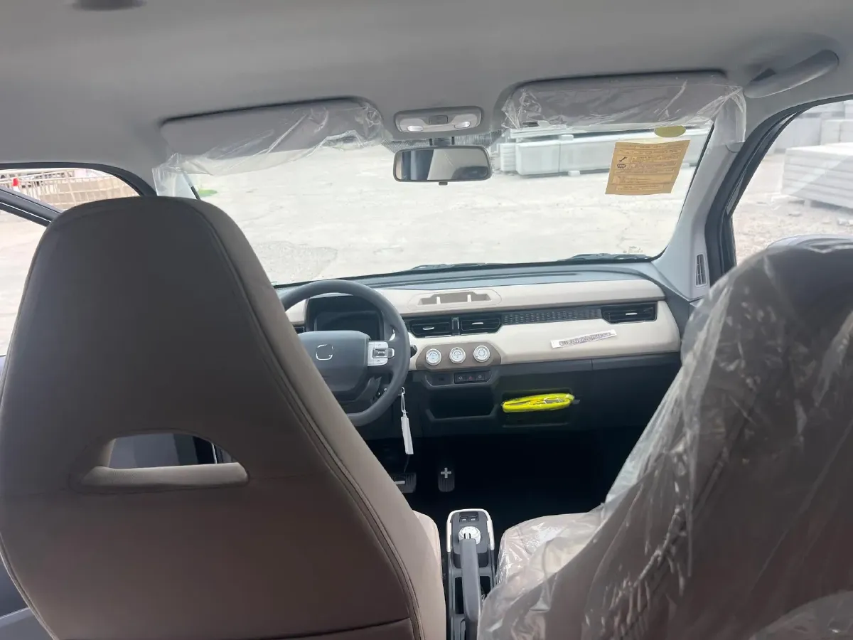 2025 Chery QQ Ice Cream BEV 13.98KWH,autocango,china used car exporter,china ev exporter,chinese used car exporter,chinese used ev exporter