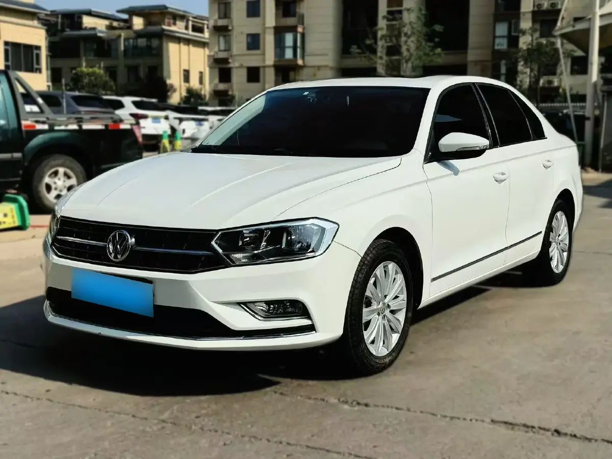 2018 Volkswagen Bora 1.5L 110HP L4 6AT