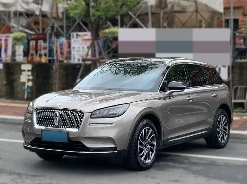 2020 Lincoln Corsair 2.0T 245HP L4 8AT