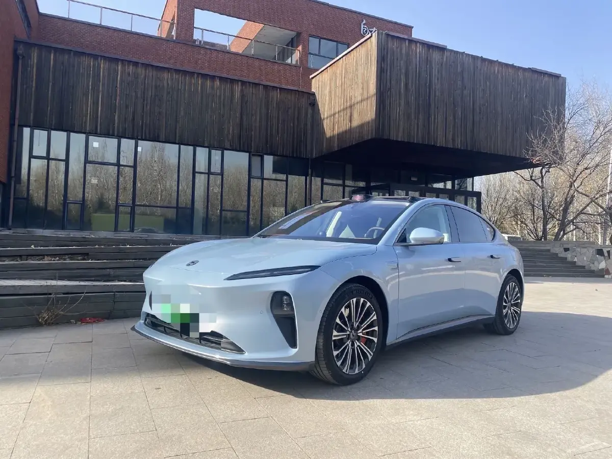 2022 NIO ET5 BEV 75KWH