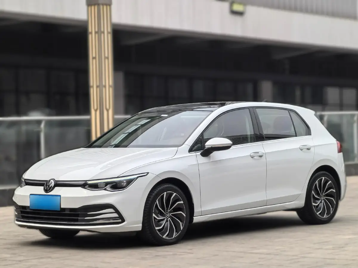 2021 Volkswagen Golf 1.4T 150HP L4 7DCT