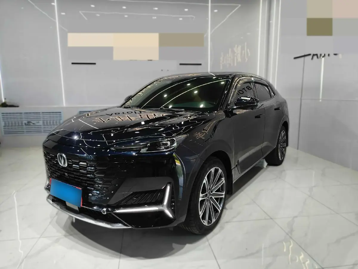 2021 ChangAn UNI-K 2.0T 233HP L4 8AT