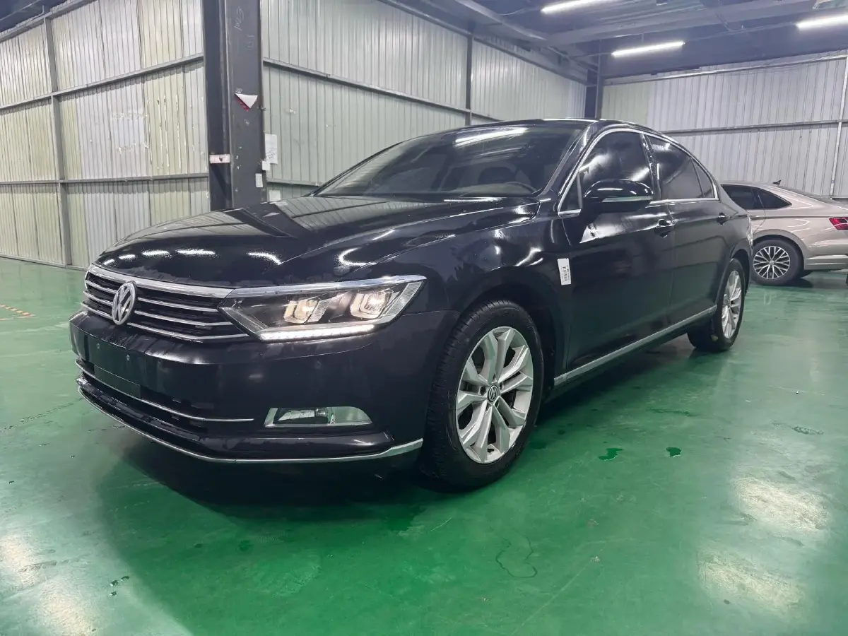 2019 Volkswagen Magotan 2.0T 186HP L4 7DCT