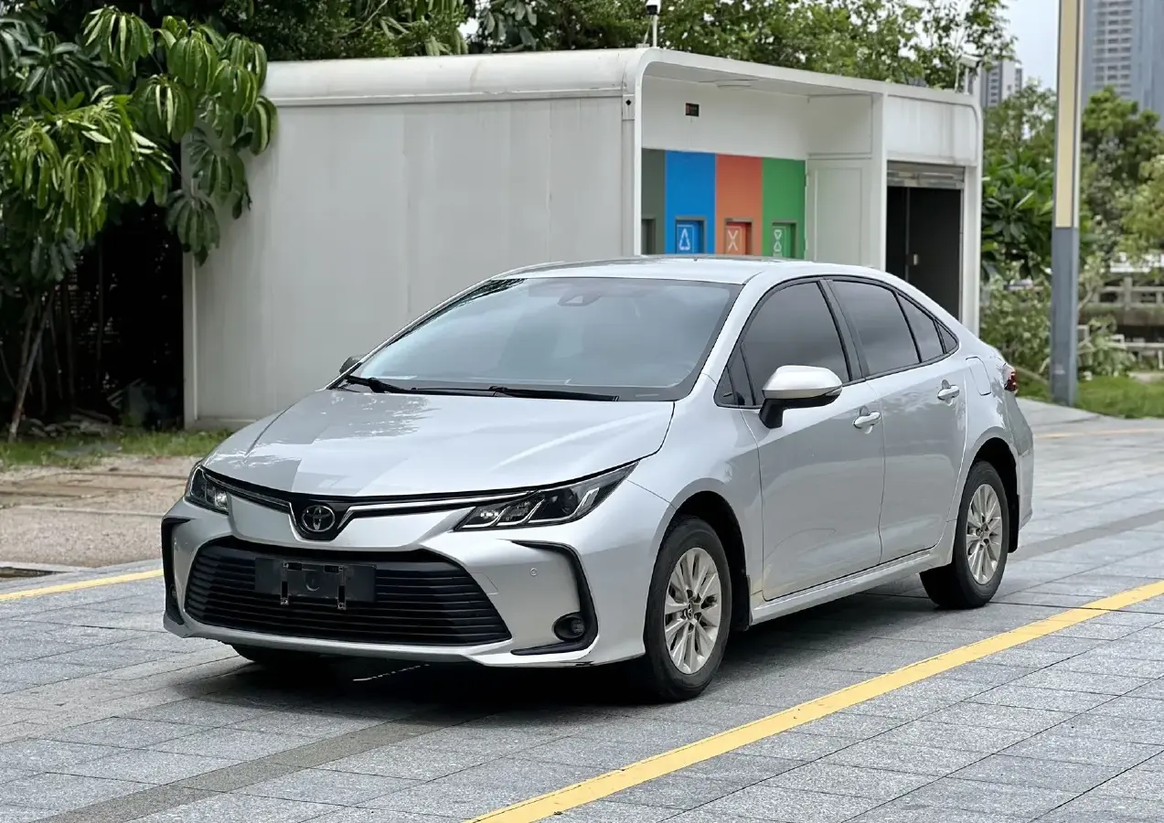 2021 Toyota Corolla 1.2T 116HP L4 CVT