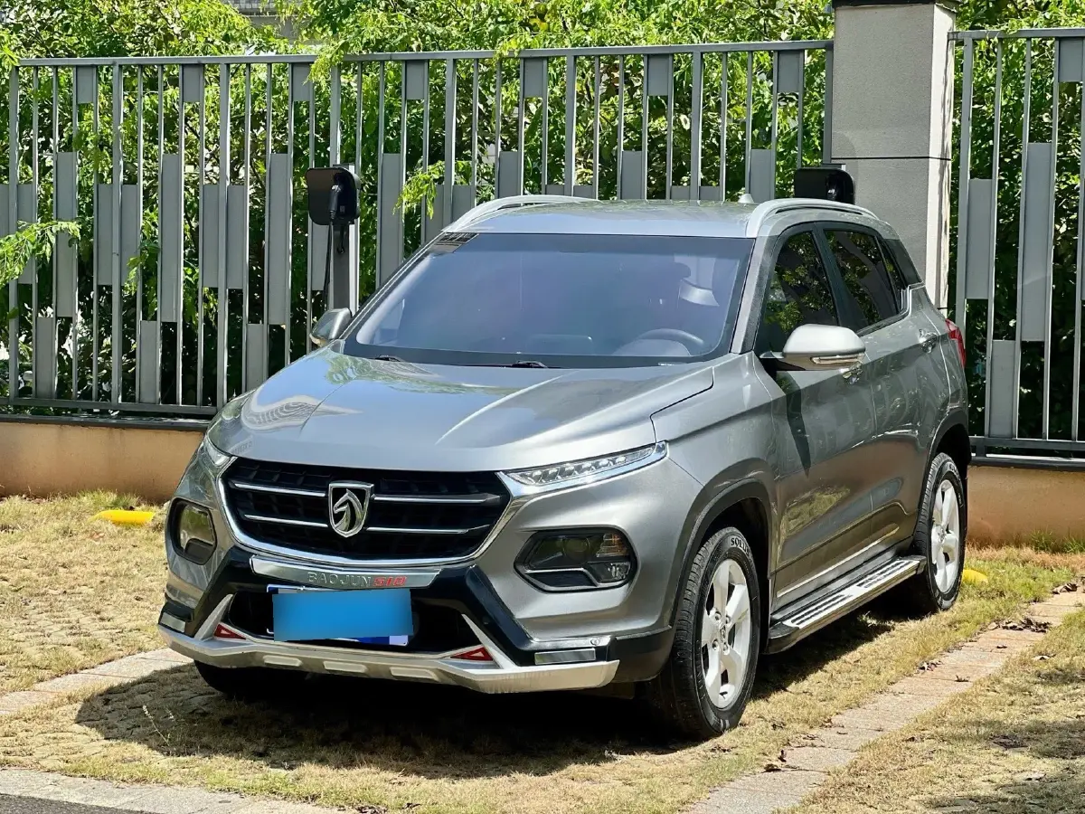 2018 BaoJun 530 1.5T 150HP L4 6MT