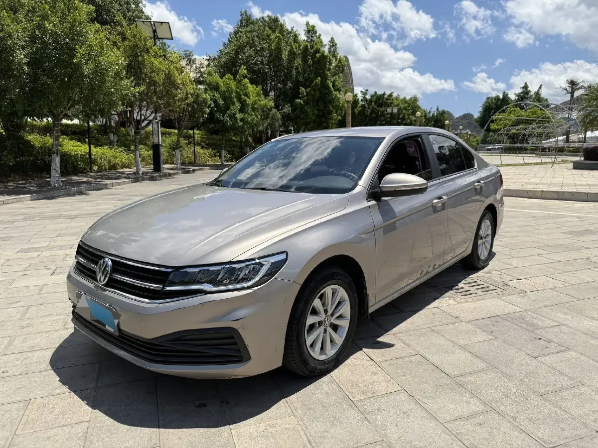 2020 Volkswagen Bora 1.5L 113HP L4 6AT