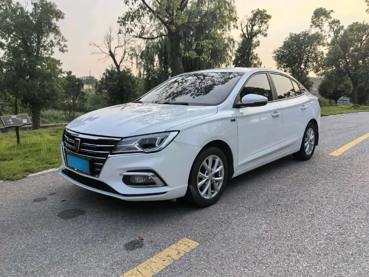2019 Roewe i5 1.5L 120HP L4 5MT