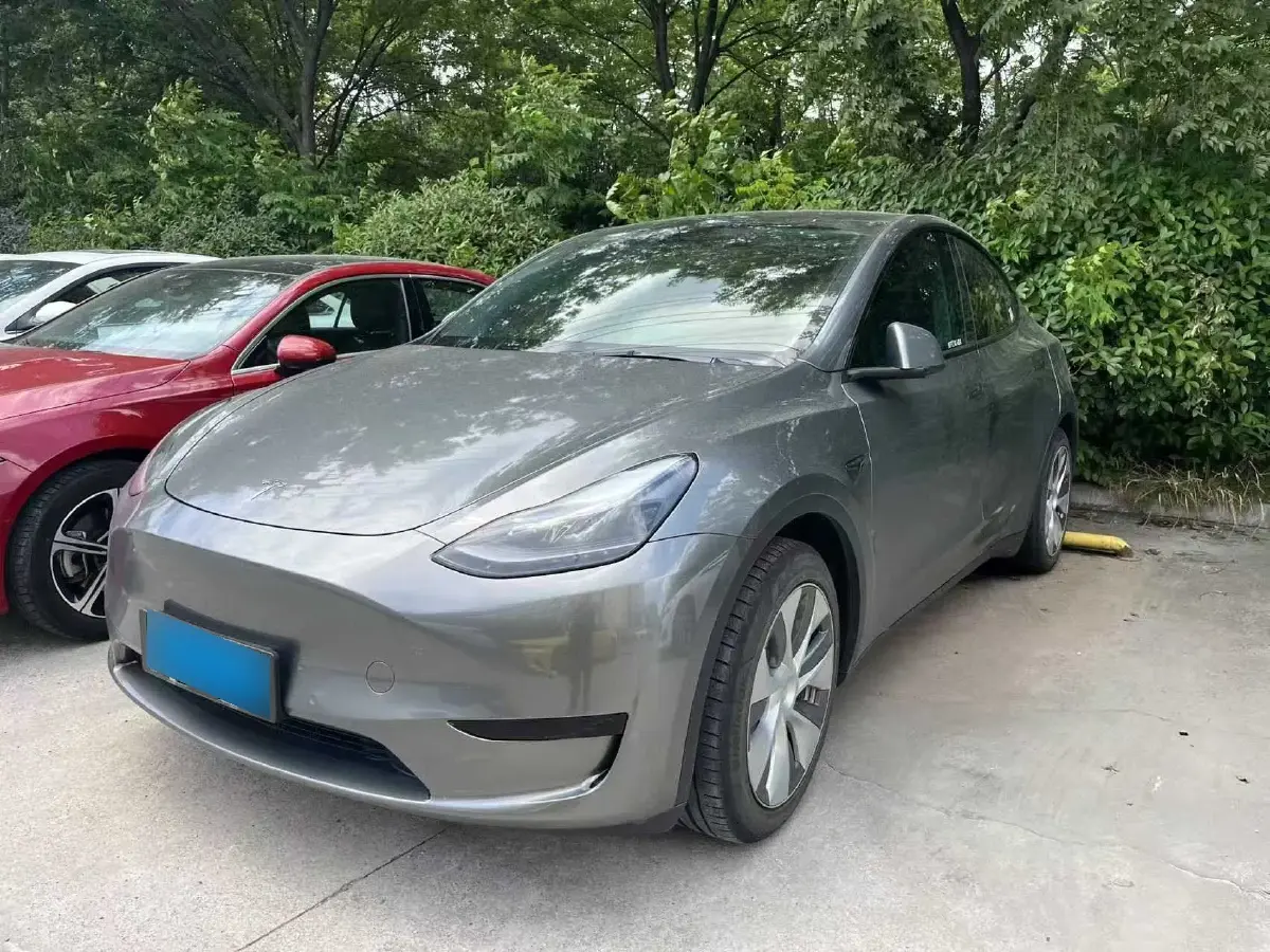 2022 Tesla Model Y BEV 60KWH