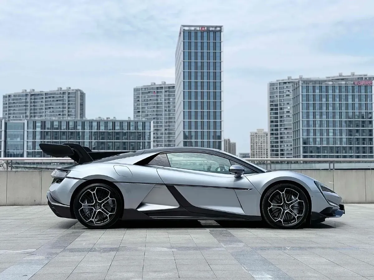 2024 YangWang U9 BEV 80KWH,autocango,china used car exporter,china ev exporter,chinese used car exporter,chinese used ev exporter