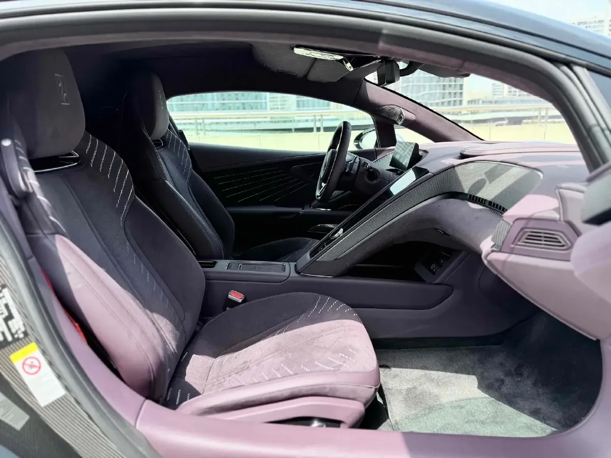 2024 YangWang U9 BEV 80KWH,autocango,china used car exporter,china ev exporter,chinese used car exporter,chinese used ev exporter