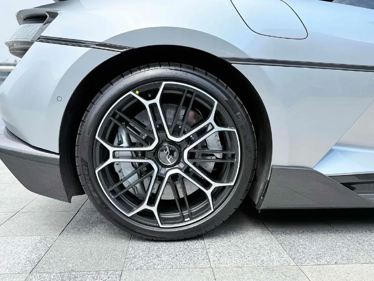 2024 YangWang U9 BEV 80KWH,autocango,china used car exporter,china ev exporter,chinese used car exporter,chinese used ev exporter