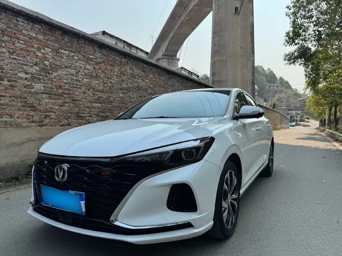 2022 ChangAn Eado 1.4T 160HP L4 7DCT