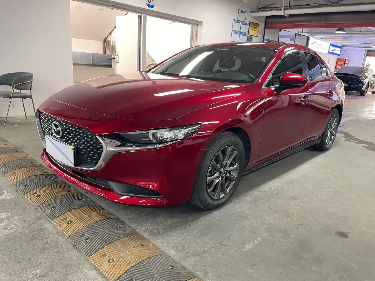 2020 Mazda 3 Axela 1.5L 117HP L4 6AT