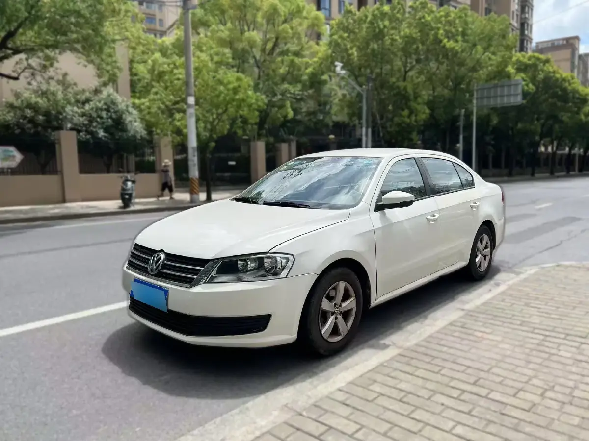 2013 Volkswagen Lavida 1.6L 110HP L4 6AT