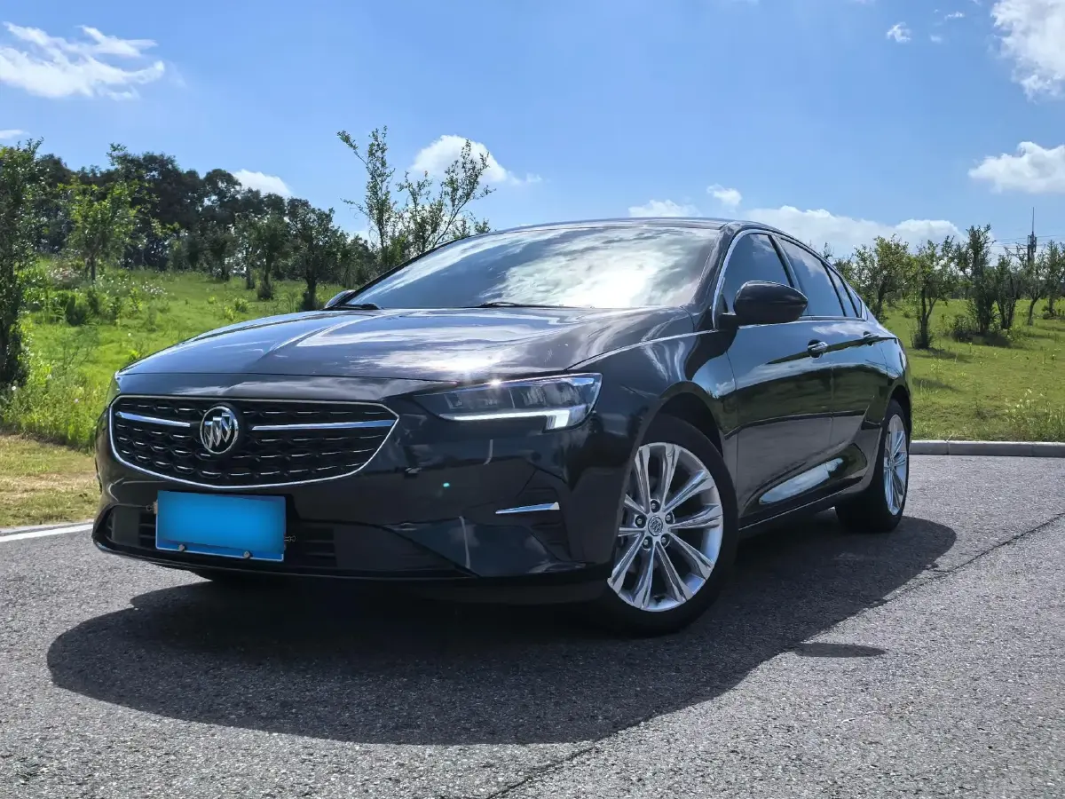 2022 Buick Regal 2.0T 237HP L4 9AT
