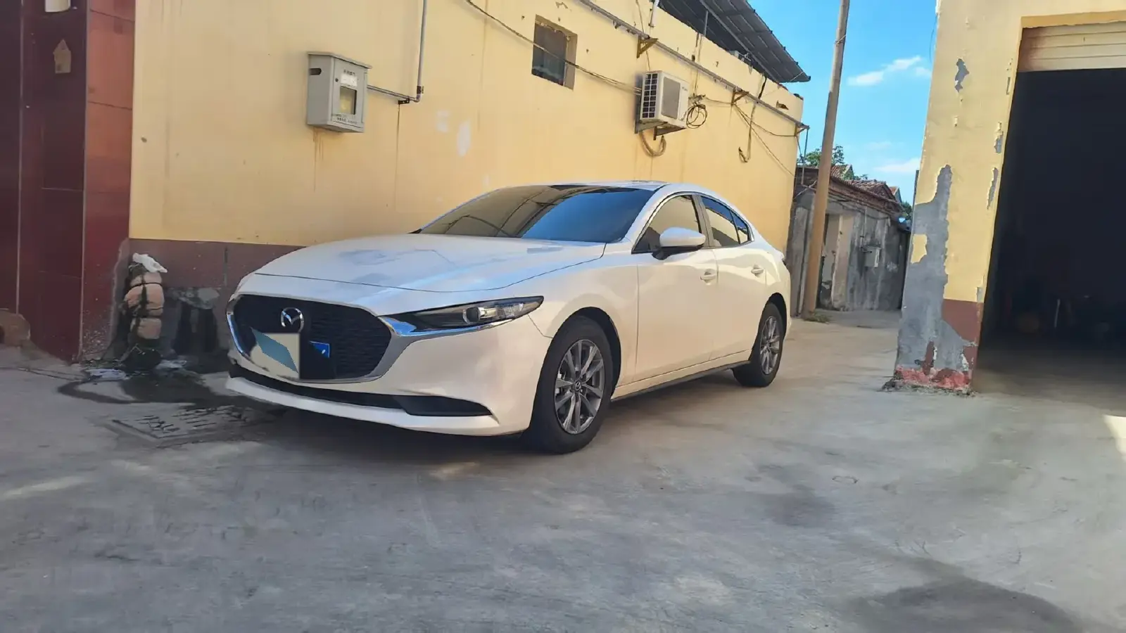 2023 Mazda 3 Axela 2.0L 158HP L4 6AT