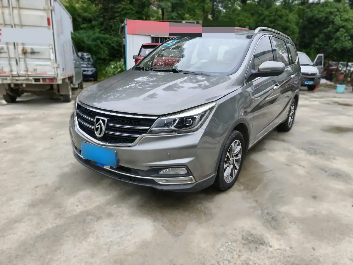 2017 BaoJun 730 1.5T 150HP L4 6MT