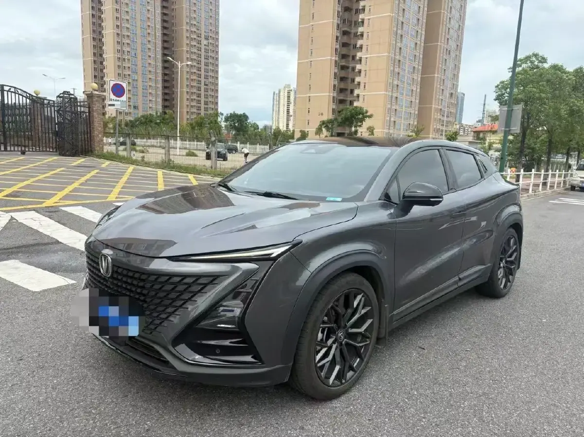 2022 ChangAn UNI-T 2.0T 233HP L4 8AT