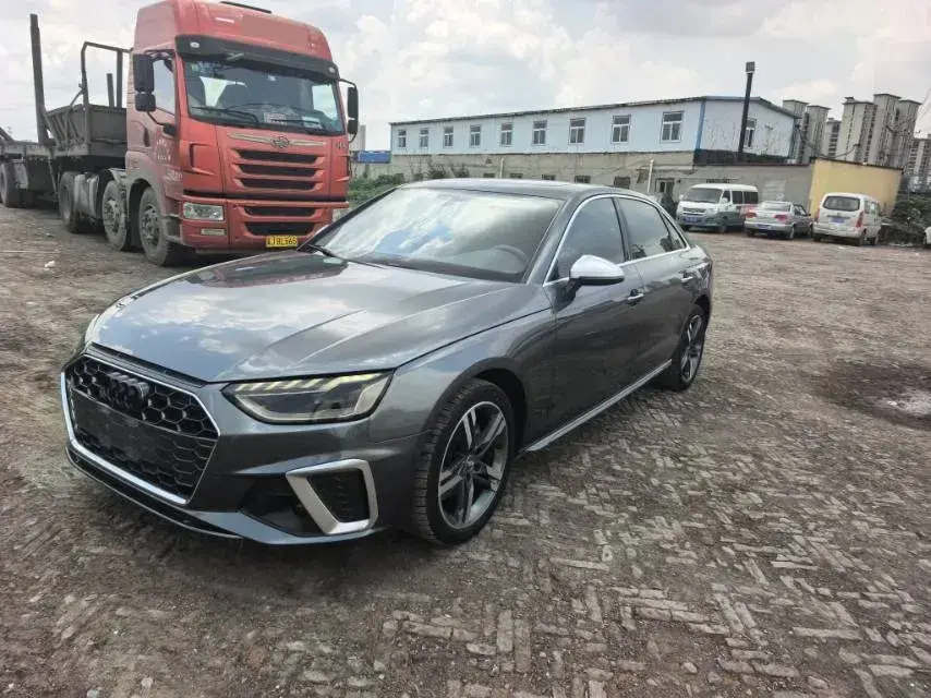 2020 Audi A4L 2.0T 190HP L4 7DCT