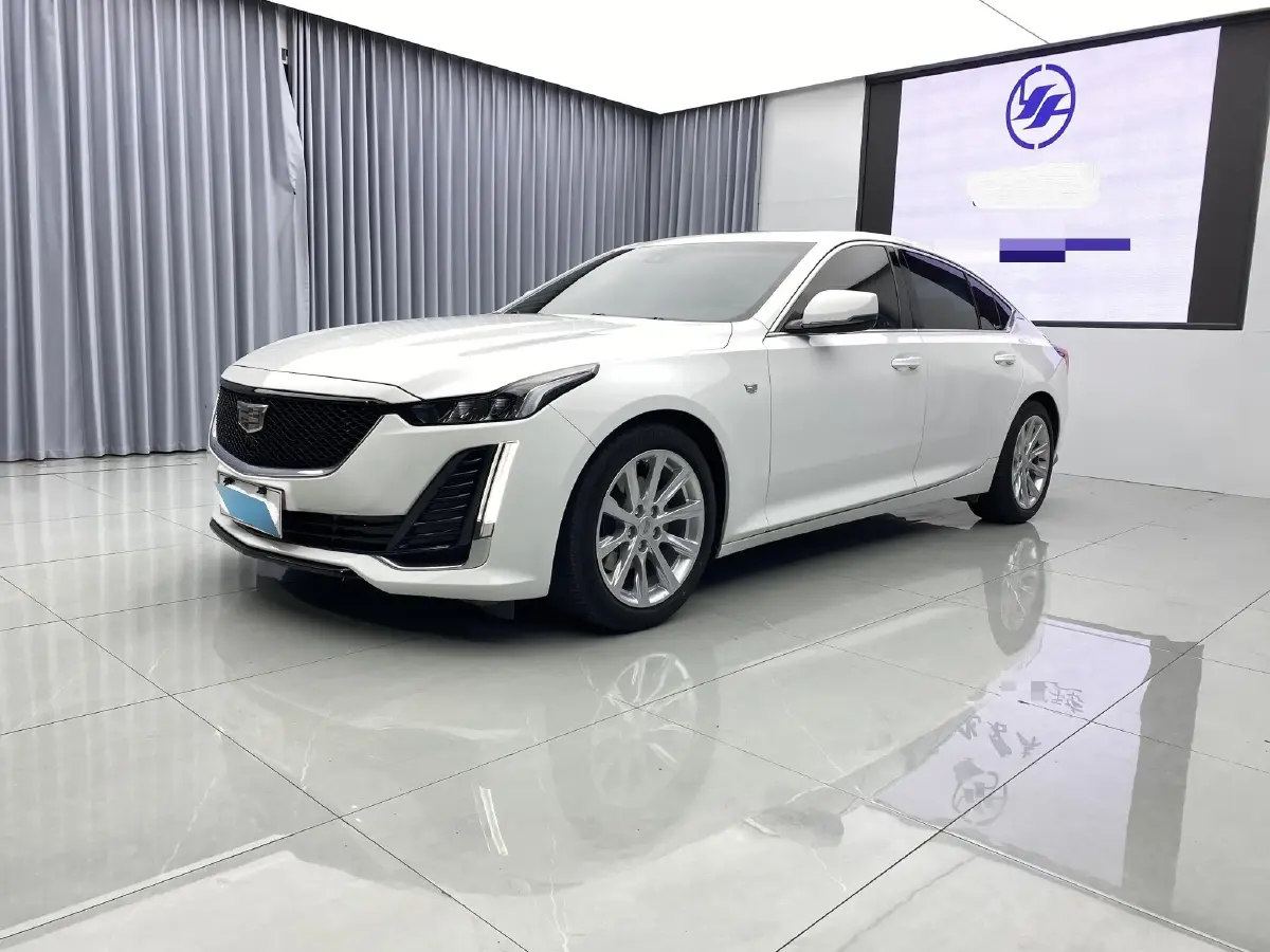 2020 Cadillac CT5 2.0T 241HP L4 10AT