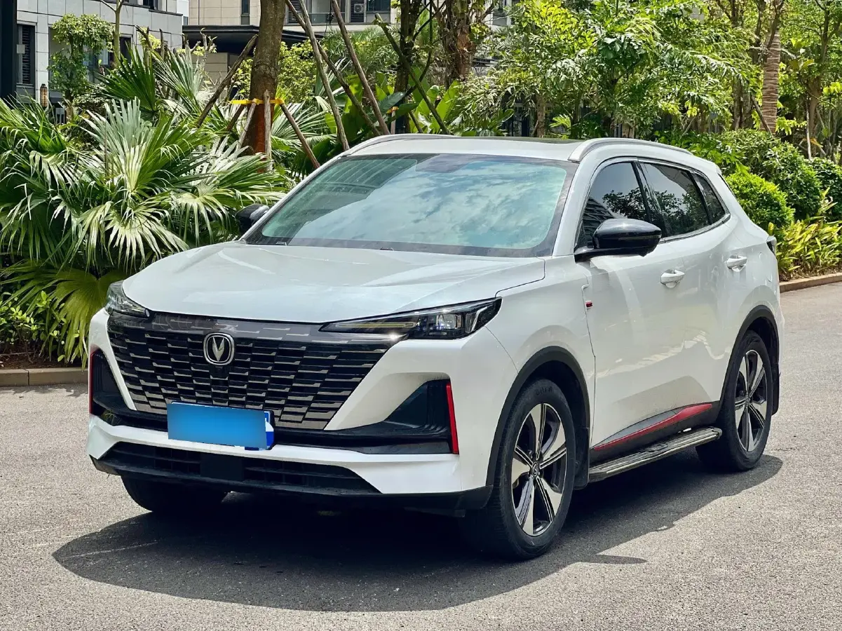 2022 ChangAn CS75 Plus 1.5T 178HP L4 6AT