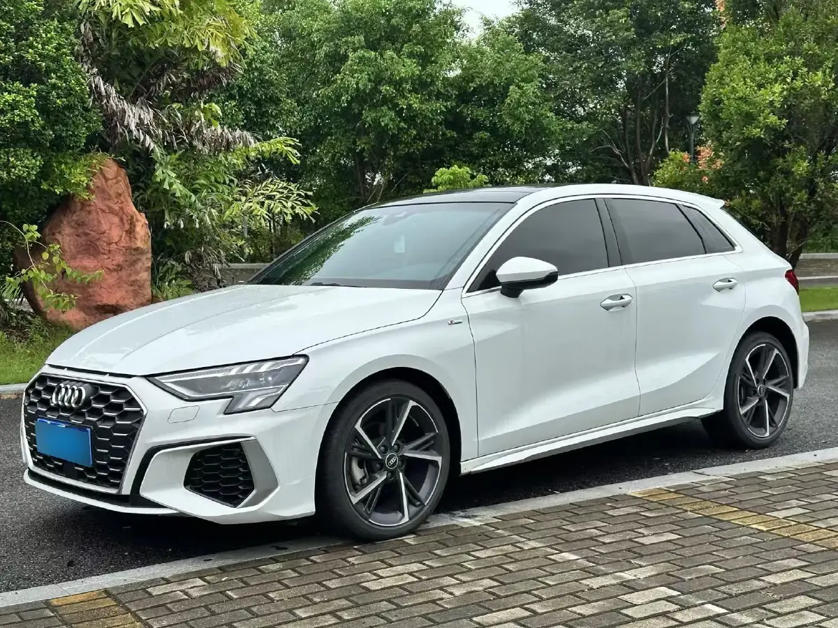 2022 Audi A3 1.4T 150HP L4 7DCT