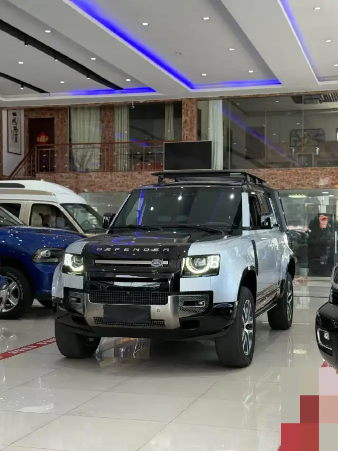 2022 Land Rover Defender 3.0T 400HP L6 8AT