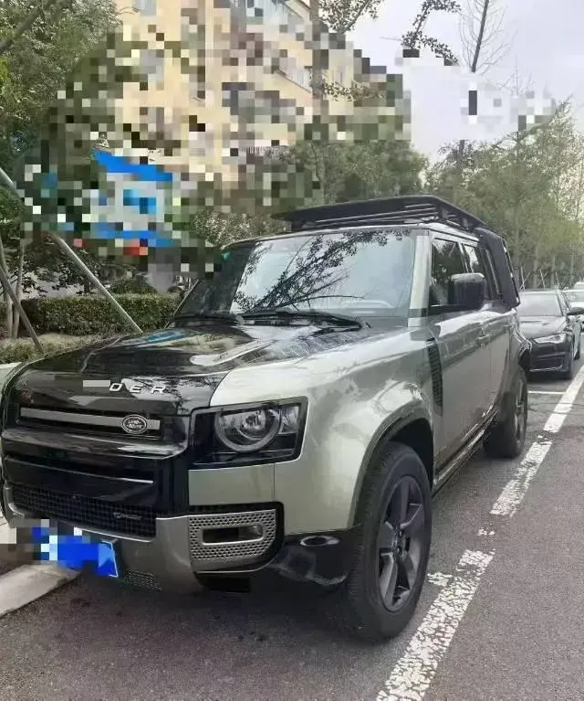 2024 Land Rover Defender 3.0T 400HP L6 8AT