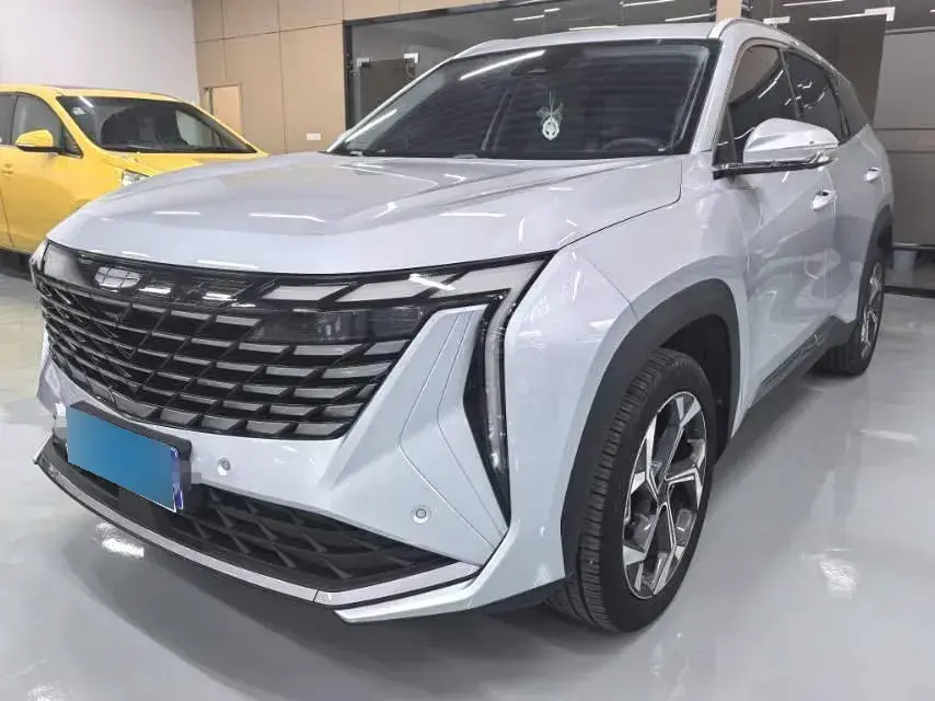 2023 Geely StarRay 1.5T 181HP L4 7DCT