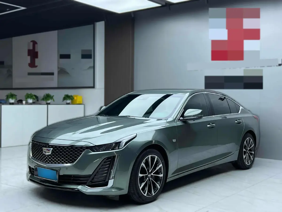 2022 Cadillac CT5 2.0T 237HP L4 10AT