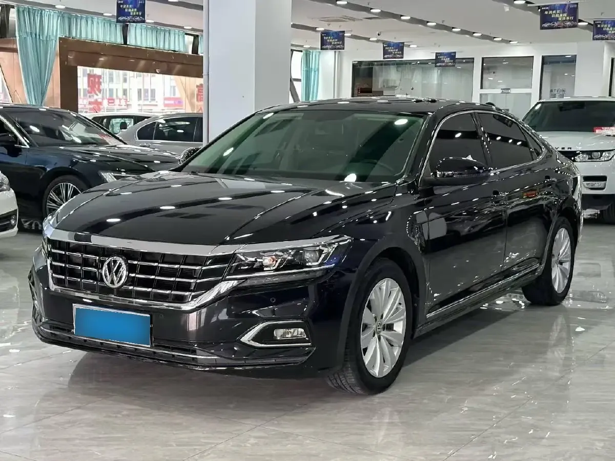 2019 Volkswagen Passat 2.0T 186HP L4 7DCT