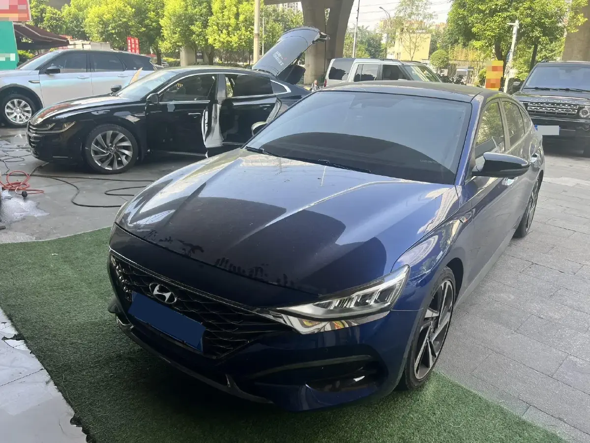 2021 Hyundai La Festa 1.6T 204HP L4 7DCT