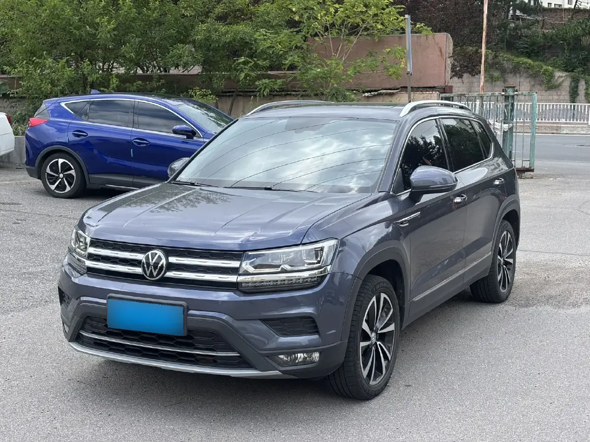 2020 Volkswagen Tharu 2.0T 186HP L4 7DCT