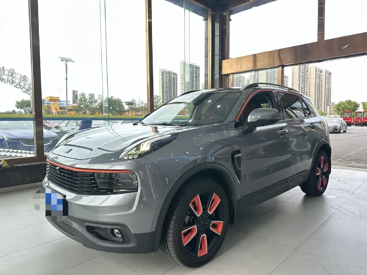 2019 LYNK&CO 01 2.0T 190HP L4 6AT