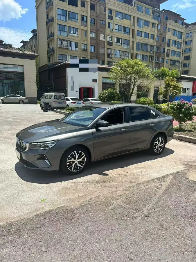 2022 Geely Emgrand 1.5L 114HP L4 5MT