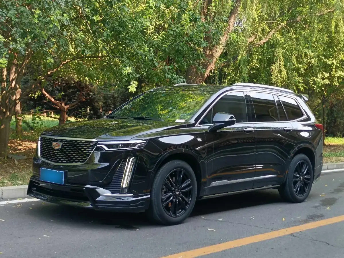 2022 Cadillac XT6 2.0T 237HP L4 9AT