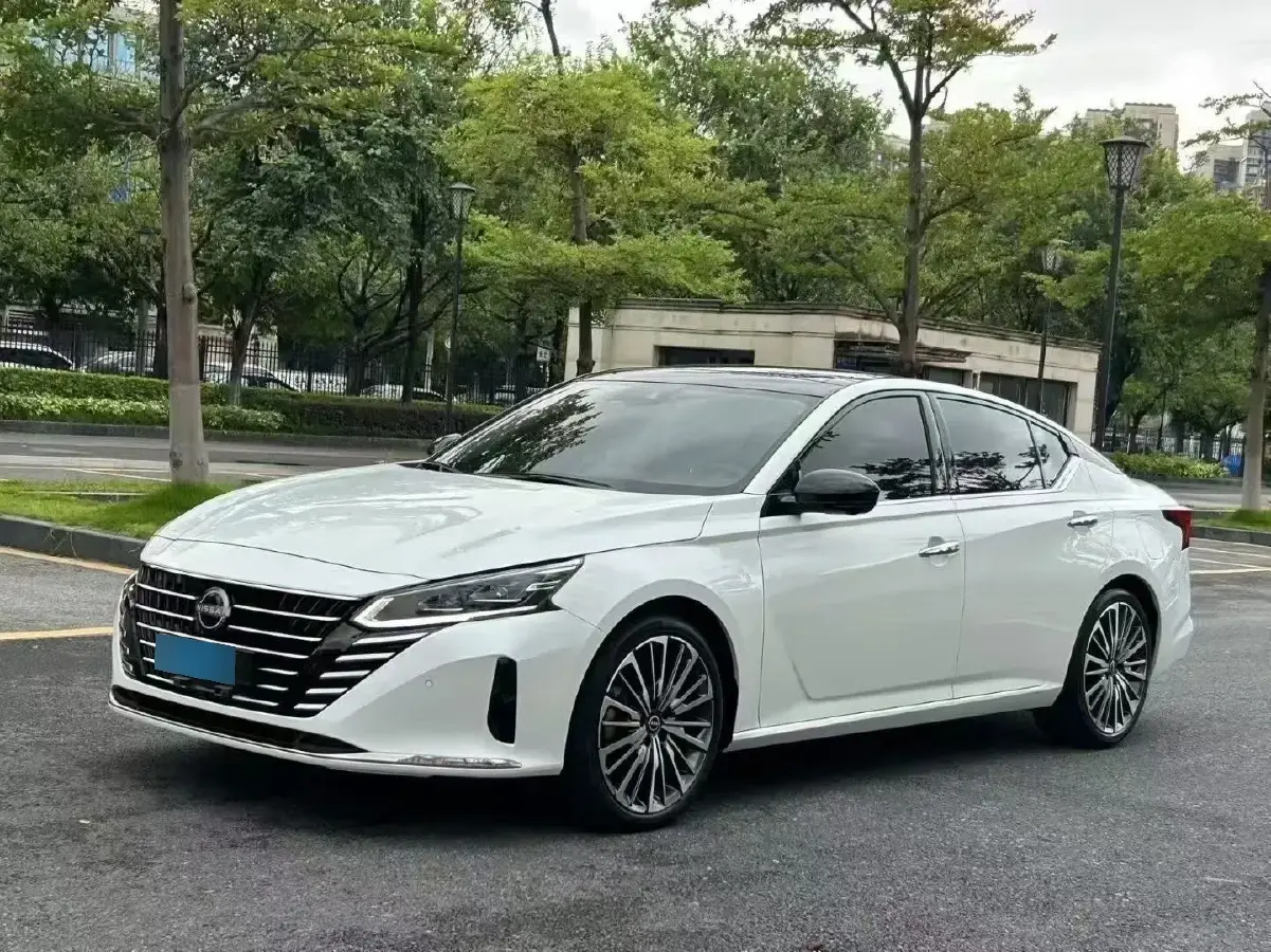 2022 Nissan Teana 2.0T 243HP L4 CVT