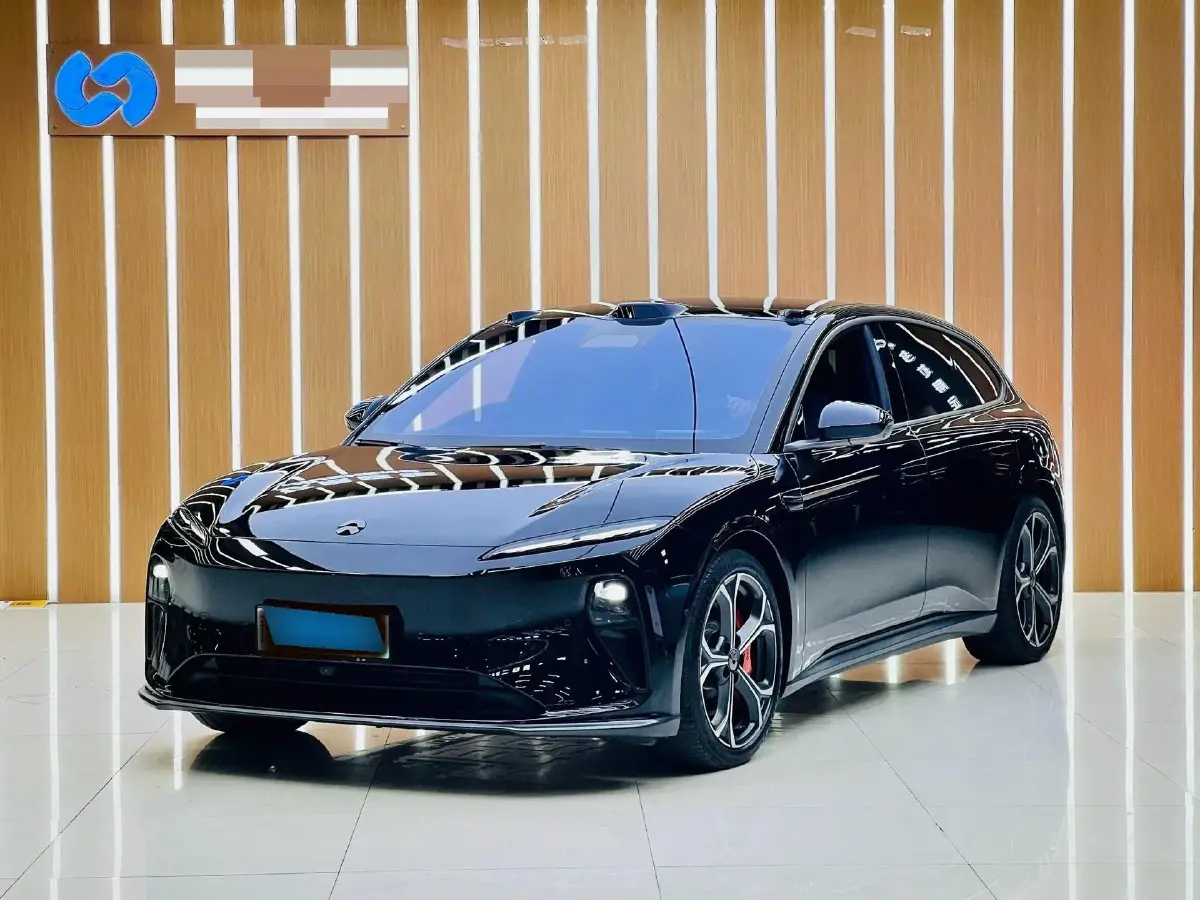 2024 NIO ET5T BEV 75KWH