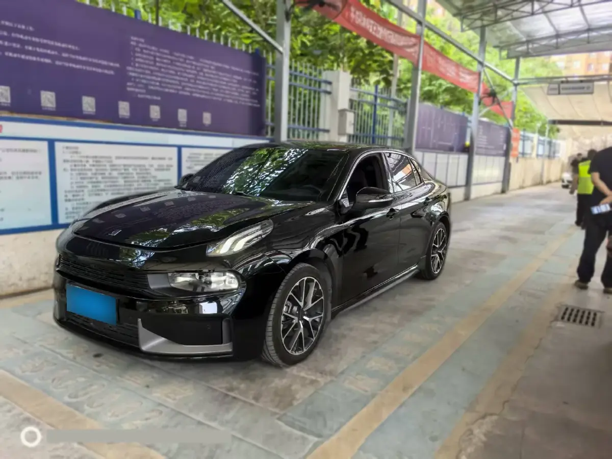 2021 LYNK&CO 03 2.0T 190HP L4 6AT