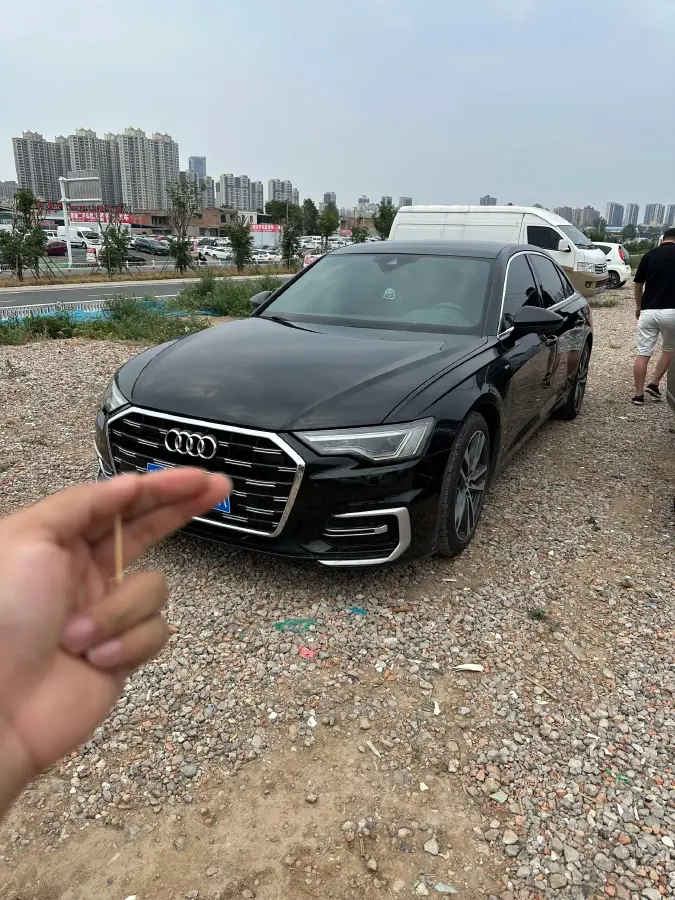 2020 Audi A6L 2.0T 190HP L4 7DCT