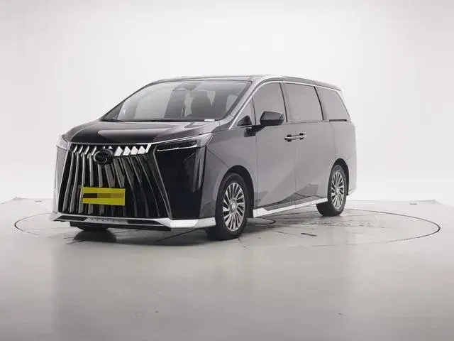 2023 GAC Trumpchi M8 2.0T 252HP L4 8AT