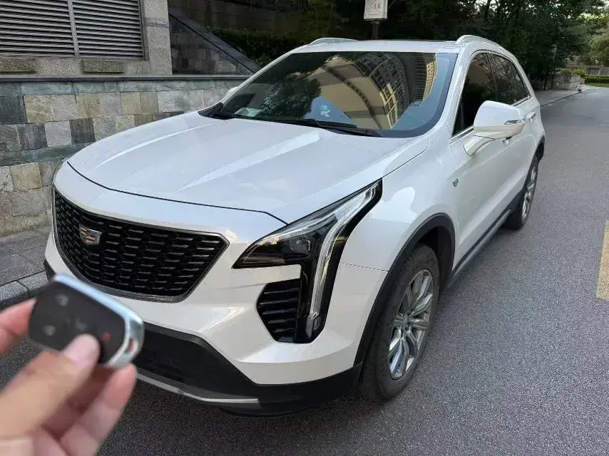 2021 Cadillac XT4 2.0T 237HP L4 9AT