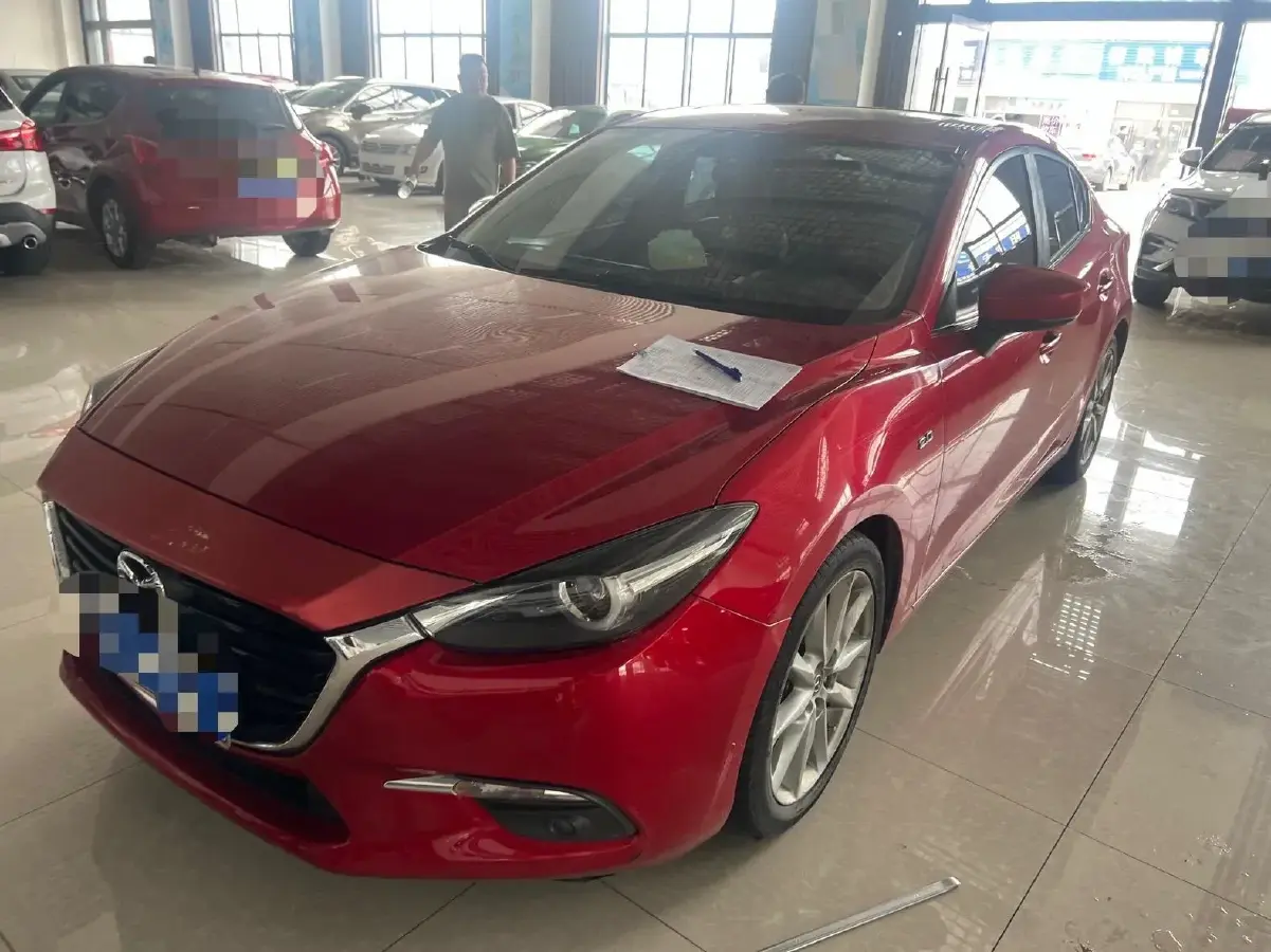 2017 Mazda 3 Axela 1.5L 117HP L4 6AT