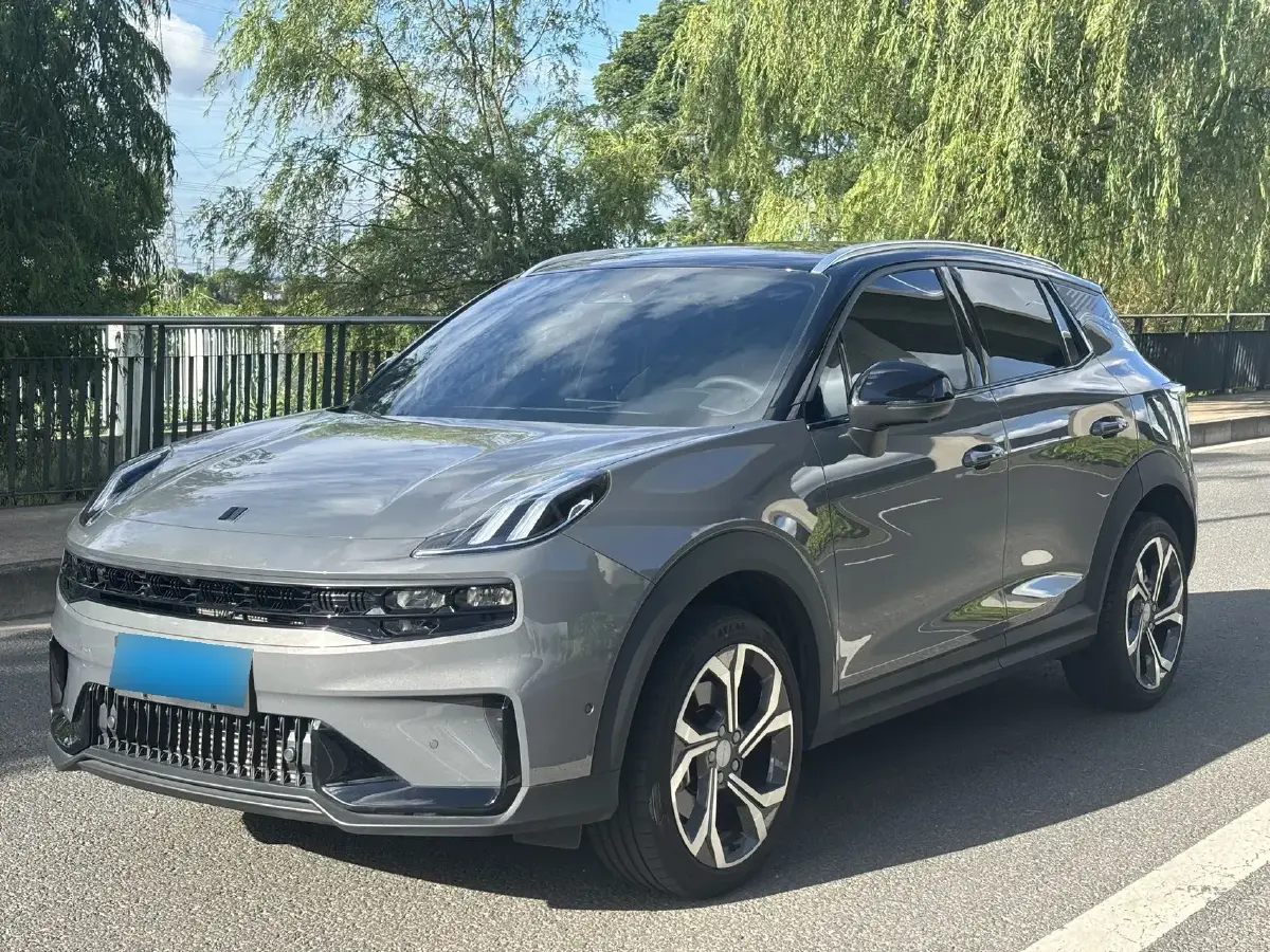 2023 LYNK&CO 06 1.5T 181HP L4 7DCT